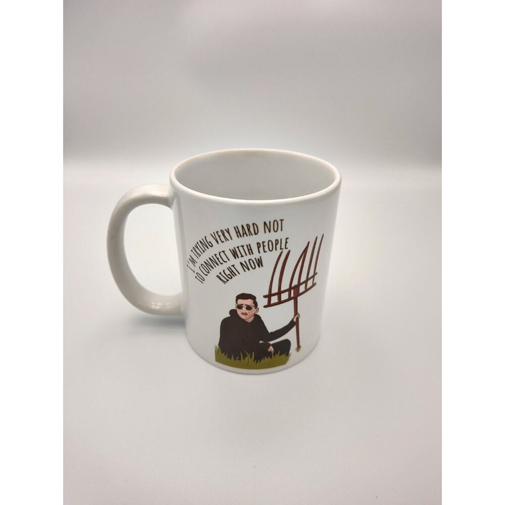 I'm Trying Very Hard Not To Connect With People Right Now Schitt's‎ Creek Mug
